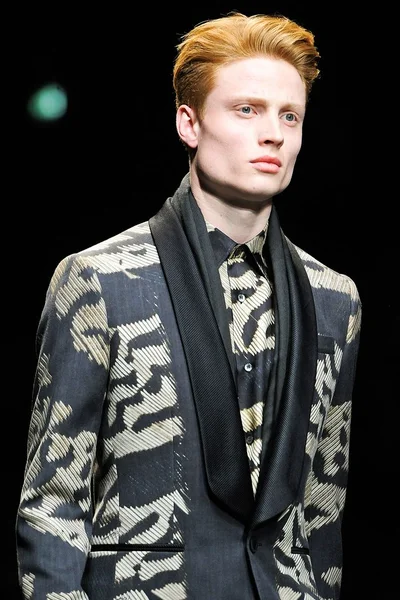 Look 47